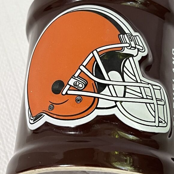 VTG NFL Cleveland Browns 14oz Coffee Mug Ceramic Brown Orange Raised 3-D Helmet - Picture 9 of 12